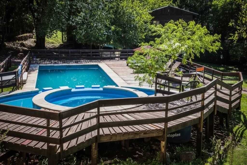 Cabañas con pileta y jacuzzi en medio de la naturaleza en Unquillo, Córdoba.